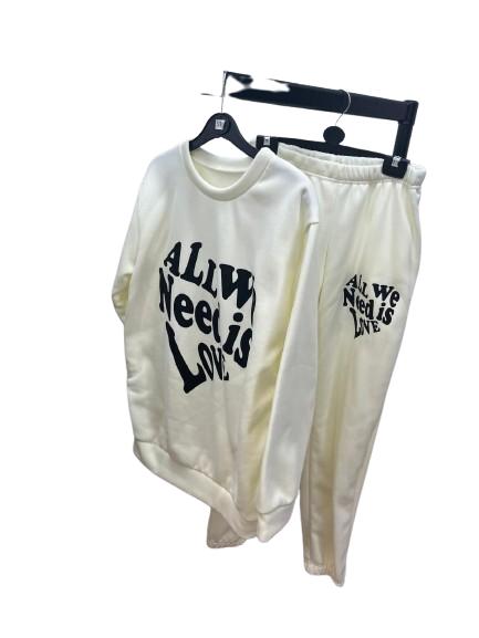 women’s Long Sleeve Fleece ALL WE NEED IS LOVE Print Round Neck Cuffed Bottom Se